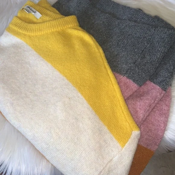 Madewell Crofton Dijon Mustard Striped Pullover Sweater size M - Picture 9 of 9